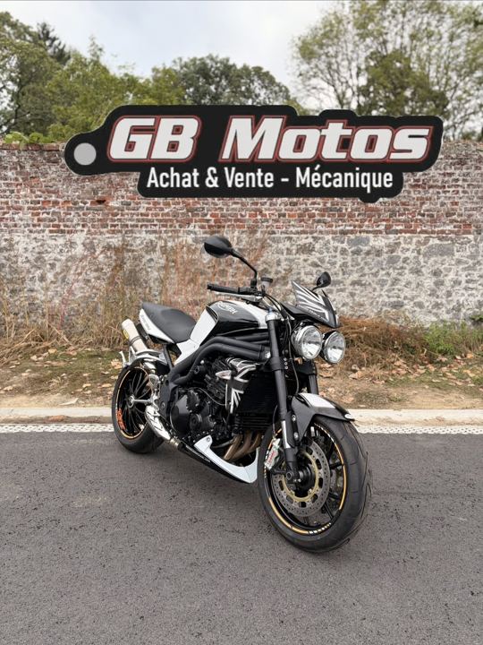 Triumph Speed Triple 1050